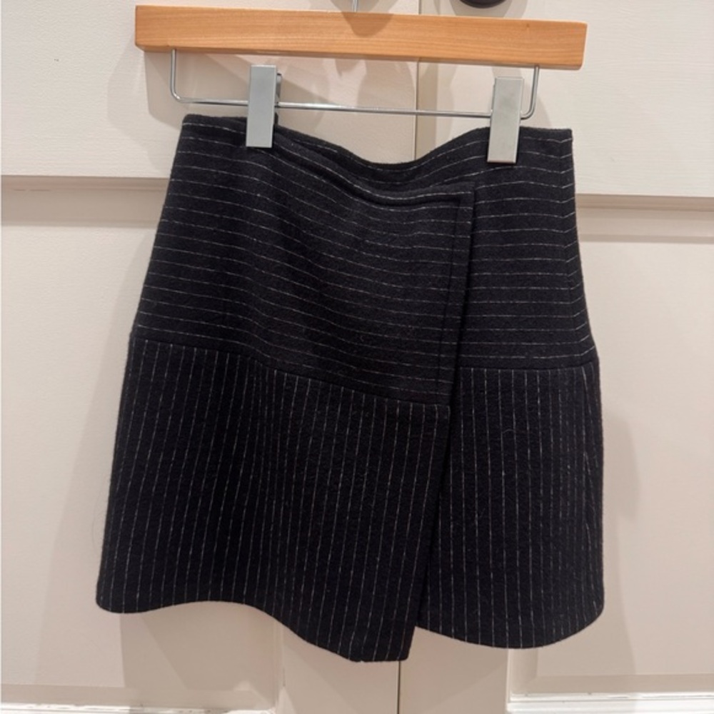 Alice + Olivia Black Pinstripe Mini Skirt